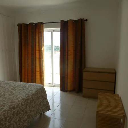 Algarve,t2 With Wonderfull Terrace, Alcantarilha